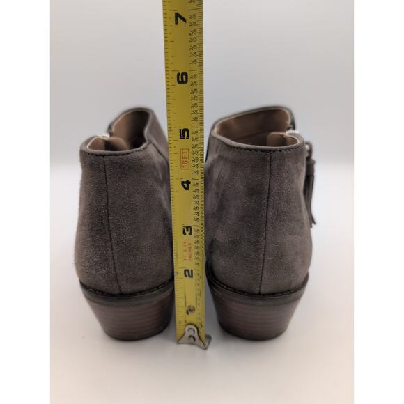 Vionic | Joy Serena Weather Resistant Suede Chelsea Boots with Zipper | 8.5 - Picture 4 of 7